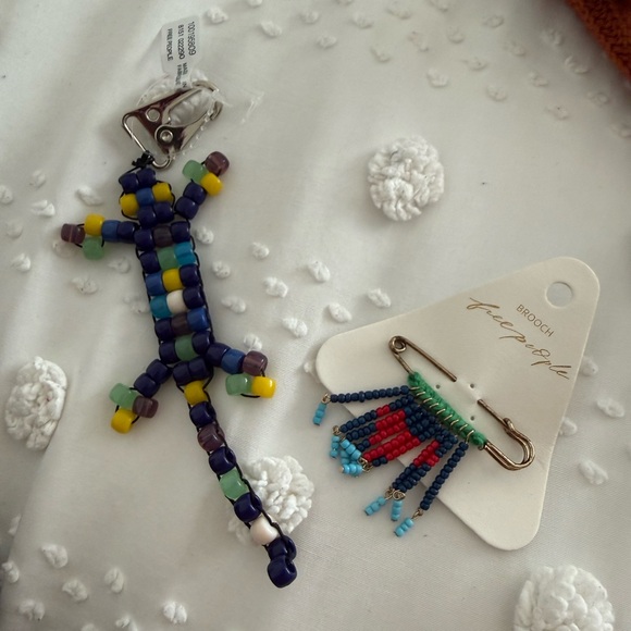 Free People Accessories - NWT Free PeopleKeychain & Brooch Bundle